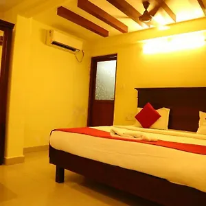 Hotel Malabar Plaza Dh, Kochi