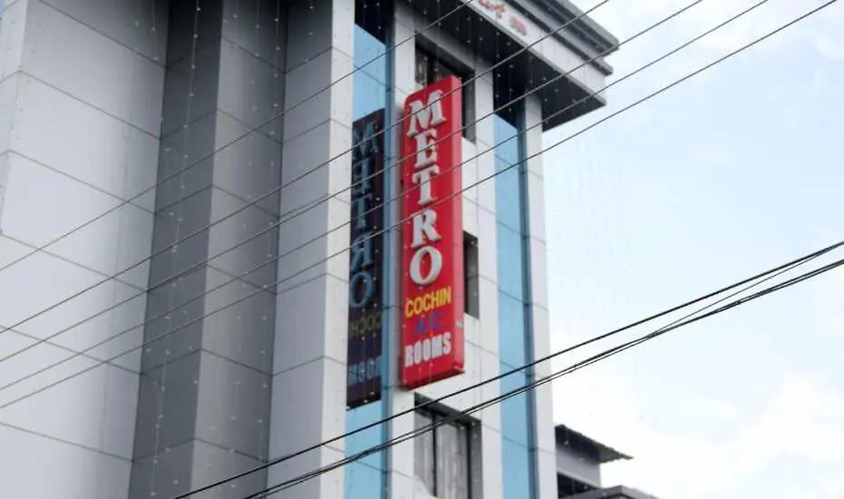 Metro Kochi Business Hotel